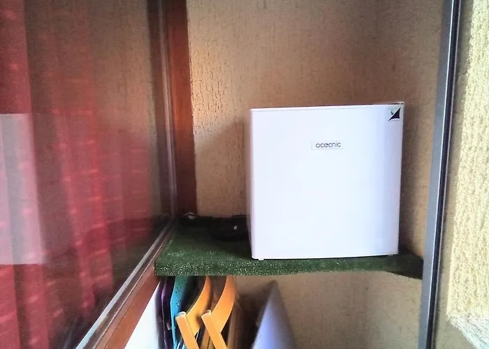 St Lary Village-vue Montagne.