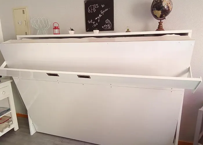 St Lary Village-vue Montagne. Saint-Lary-Soulan