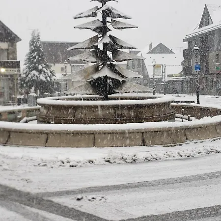 St Lary Village-vue Montagne. Appartamento Saint-Lary-Soulan